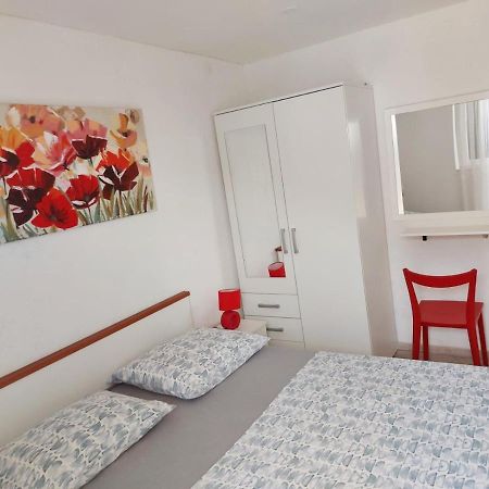 Apartments Villa Antony 드레베니크 외부 사진