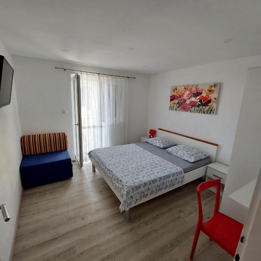 Apartments Villa Antony 드레베니크 외부 사진
