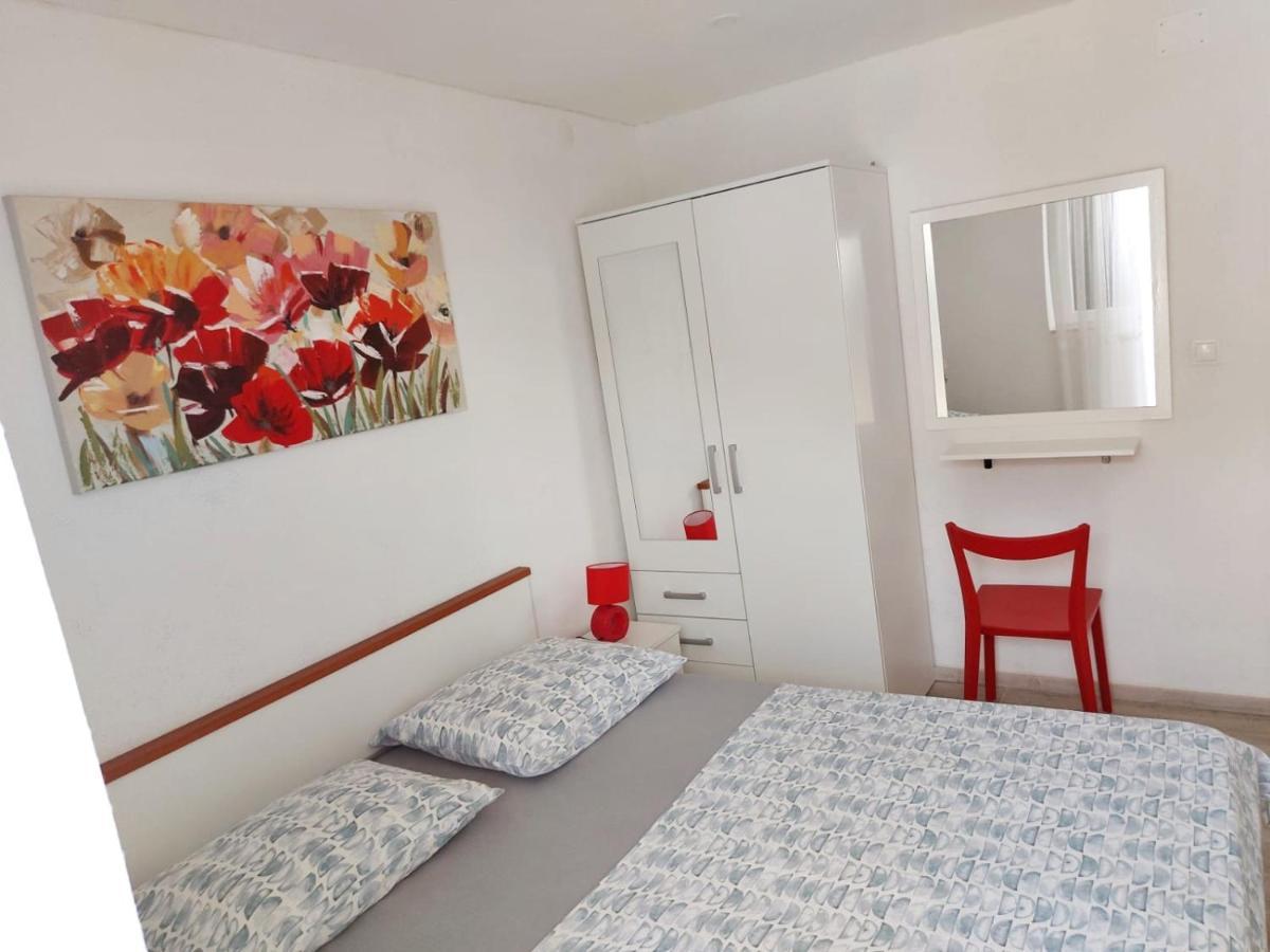 Apartments Villa Antony 드레베니크 외부 사진