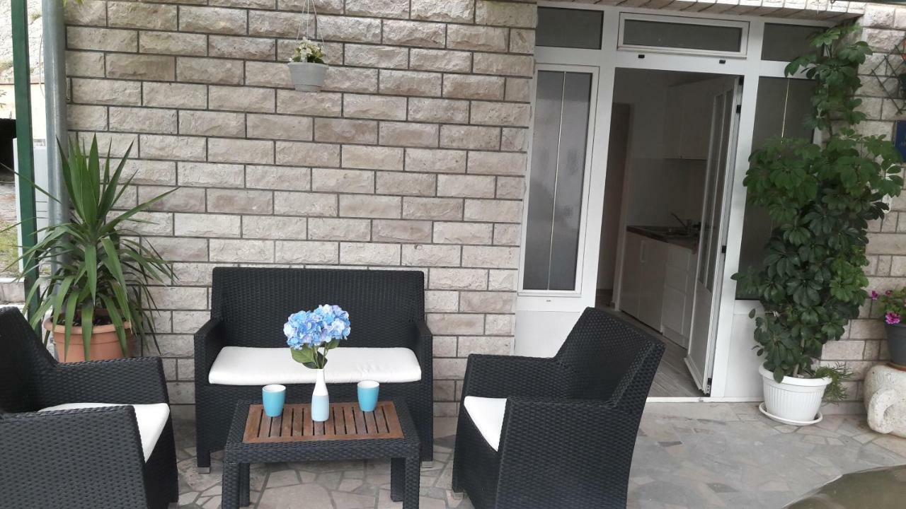 Apartments Villa Antony 드레베니크 외부 사진