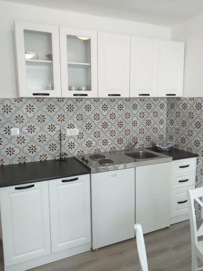 Apartments Villa Antony 드레베니크 외부 사진