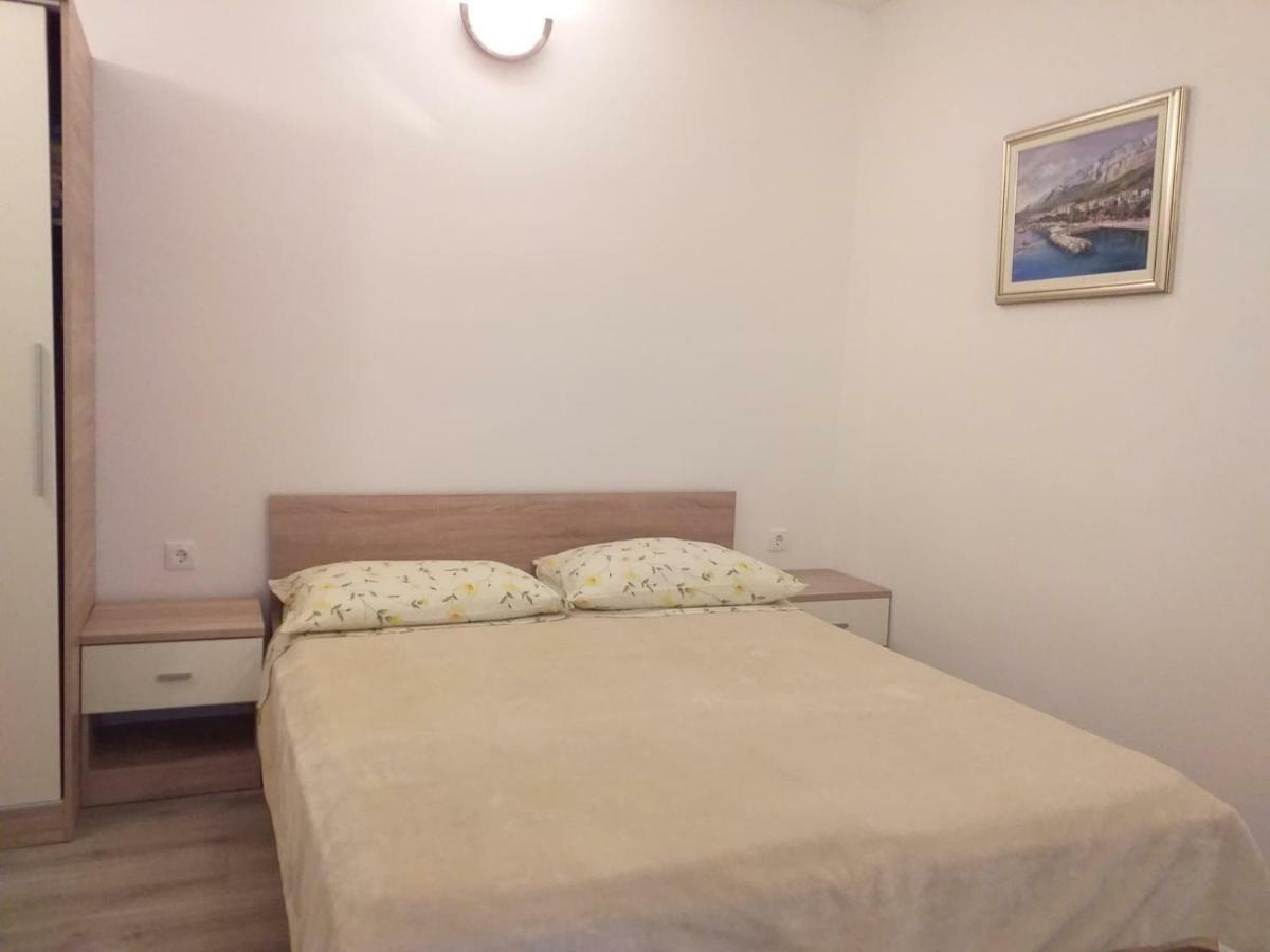 Apartments Villa Antony 드레베니크 외부 사진